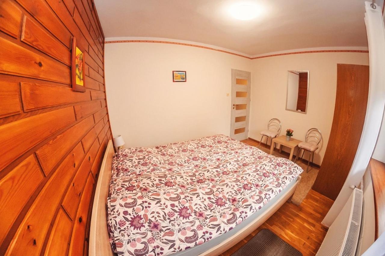 Za Gorami, Za Lasami Myslakowice Luaran gambar
